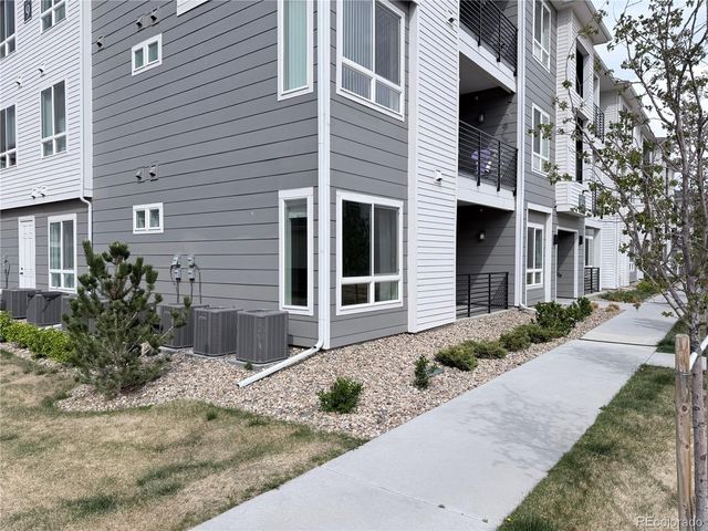 6153 N Ceylon Street 9-102, Denver, CO 80249