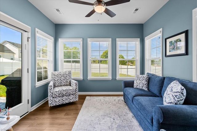 7377 Deerhurst Lane, Kernersville, NC 27284