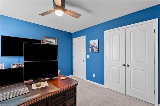 7377 Deerhurst Lane, Kernersville, NC 27284