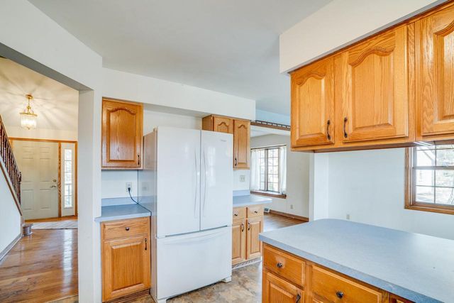 715 12th STREET, Kenosha, WI 53140