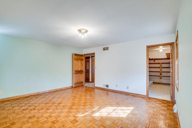 715 12th STREET, Kenosha, WI 53140