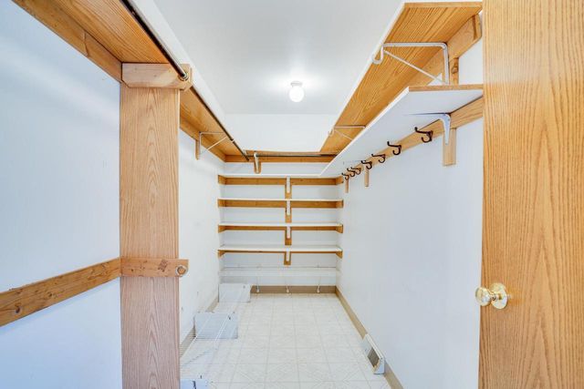 715 12th STREET, Kenosha, WI 53140