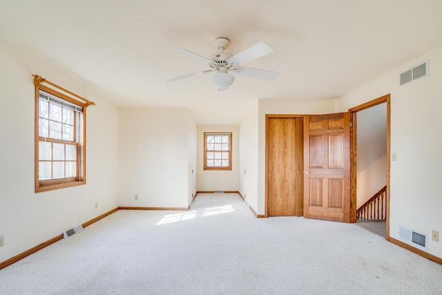 715 12th STREET, Kenosha, WI 53140