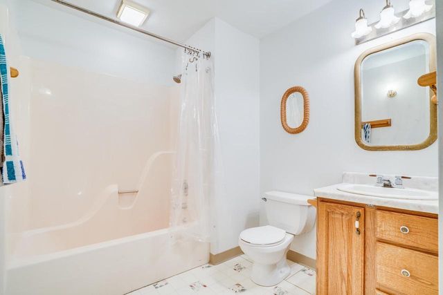 715 12th STREET, Kenosha, WI 53140