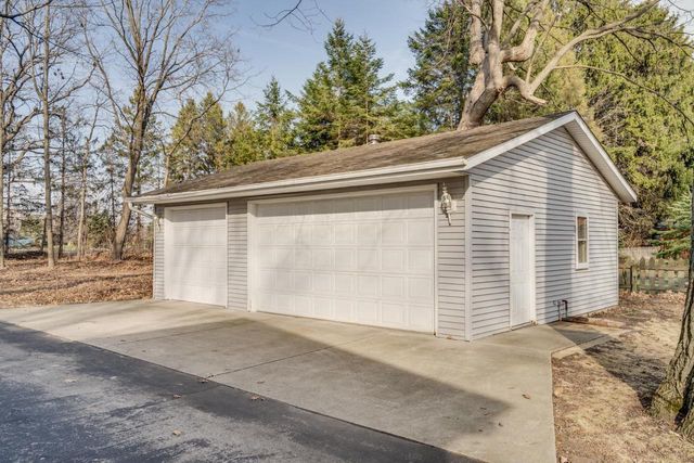 715 12th STREET, Kenosha, WI 53140