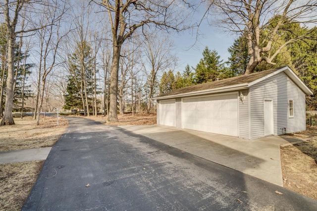 715 12th STREET, Kenosha, WI 53140