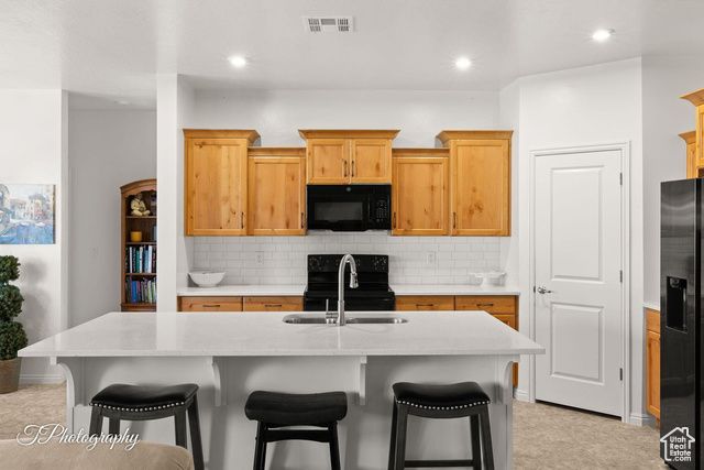 4698 W 3100 S, Hurricane, UT 84737