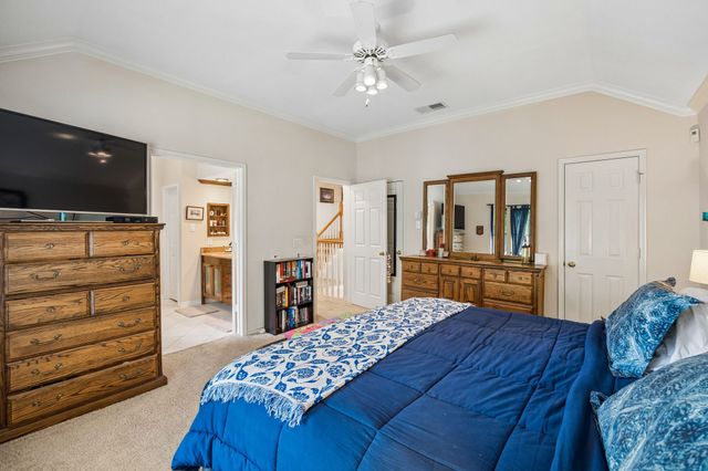800 Fernwood Court, Highland Village, TX 75077