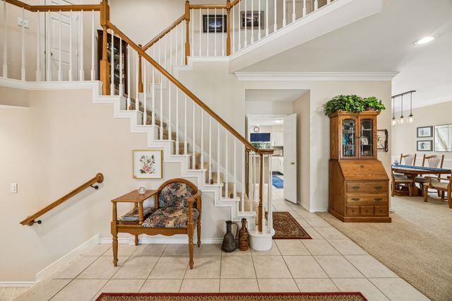 800 Fernwood Court, Highland Village, TX 75077