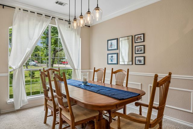 800 Fernwood Court, Highland Village, TX 75077