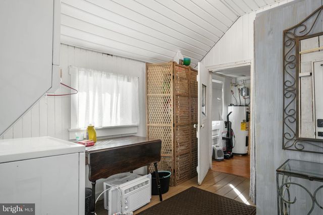 4145 HUR LN, Chincoteague Island, VA 23336