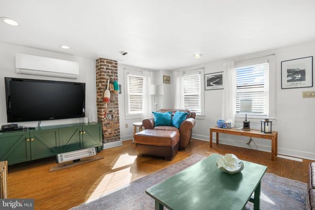 4145 HUR LN, Chincoteague Island, VA 23336