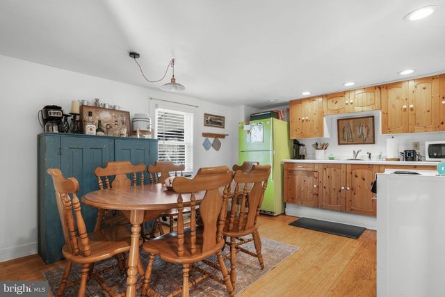 4145 HUR LN, Chincoteague Island, VA 23336