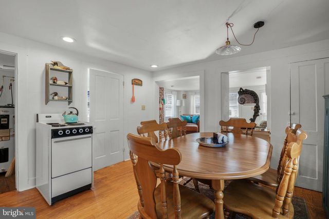 4145 HUR LN, Chincoteague Island, VA 23336