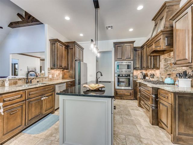9534 Bergamo Boulevard, Edmond, OK 73034