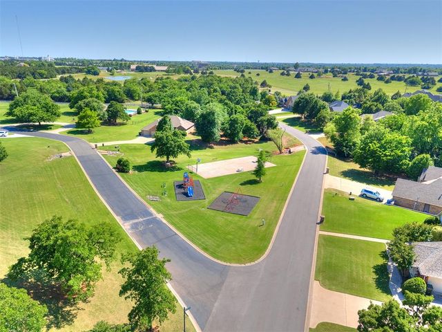 9534 Bergamo Boulevard, Edmond, OK 73034