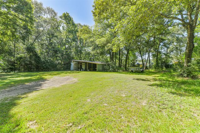 27556 Fm 2090 Road, Splendora, TX 77372