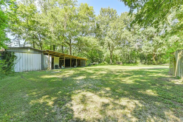 27556 Fm 2090 Road, Splendora, TX 77372