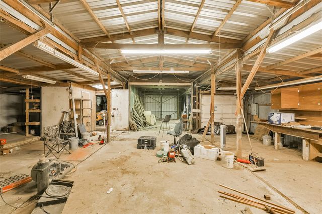 27556 Fm 2090 Road, Splendora, TX 77372