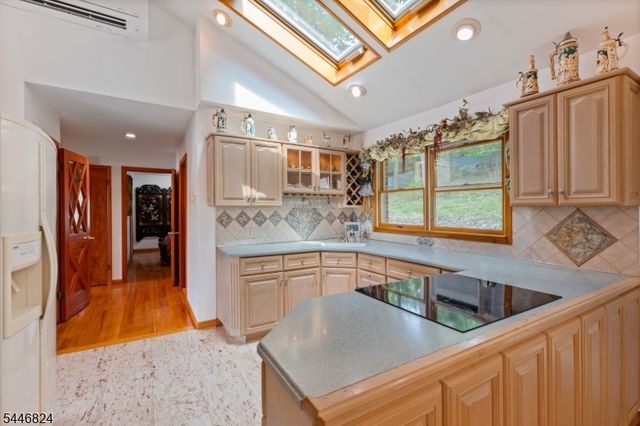 21 Maple Pkwy, Sparta Twp., NJ 07871