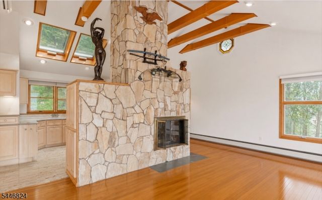 21 Maple Pkwy, Sparta Twp., NJ 07871