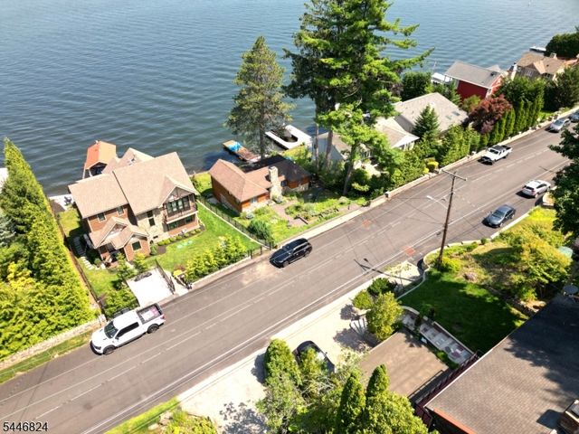 21 Maple Pkwy, Sparta Twp., NJ 07871