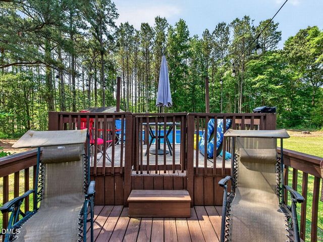 2438 Nc 27, Coats, NC 27521