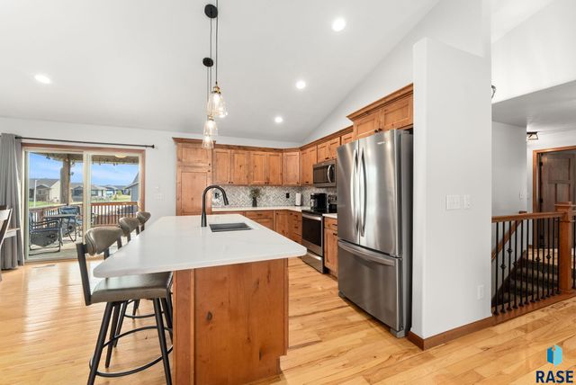 5400 S Sirocco Ave Avenue, Sioux Falls, SD 57108