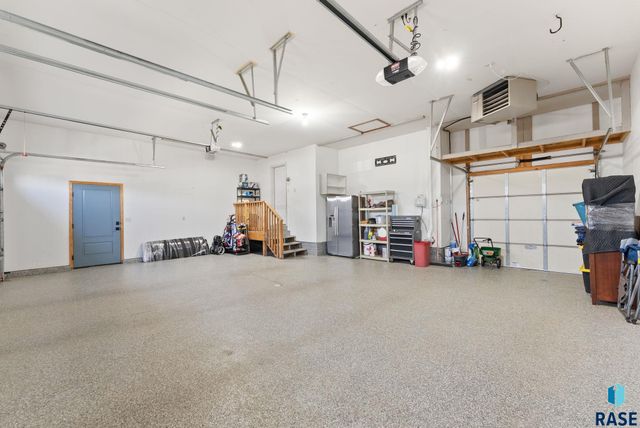5400 S Sirocco Ave Avenue, Sioux Falls, SD 57108