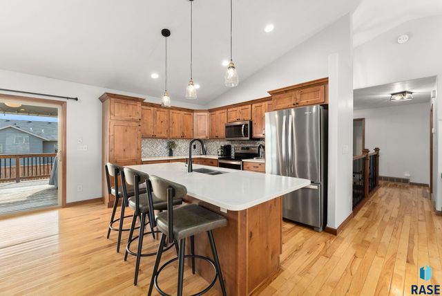 5400 S Sirocco Ave Avenue, Sioux Falls, SD 57108