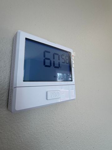 202 Eric Drive, Kirbyville, MO 65679