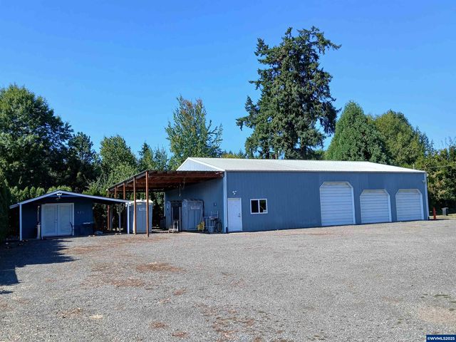 4995 Auburn Rd NE, Salem, OR 97301