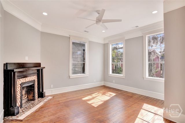 115 W 34 Street, Savannah, GA 31401