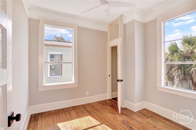 115 W 34 Street, Savannah, GA 31401