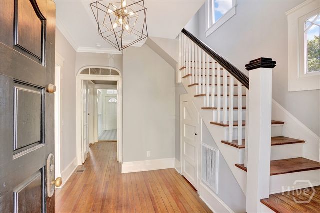 115 W 34 Street, Savannah, GA 31401