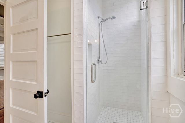 115 W 34 Street, Savannah, GA 31401