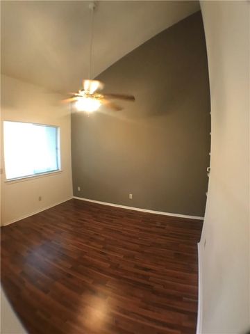 4411 Guadalupe ST 16, Austin, TX 78751