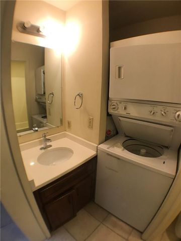 4411 Guadalupe ST 16, Austin, TX 78751