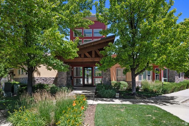 3749 W MANDRAKE WAY, South Jordan, UT 84095