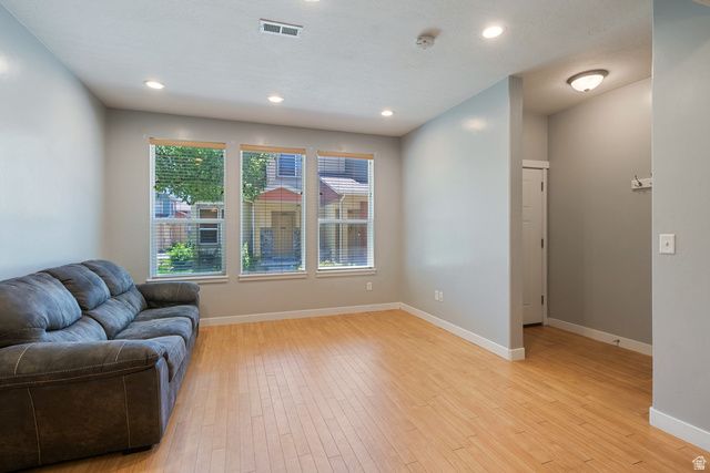 3749 W MANDRAKE WAY, South Jordan, UT 84095