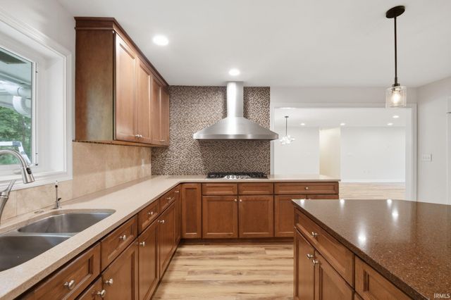 1560 Marilyn Avenue, West Lafayette, IN 47906