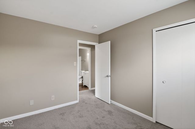 3244 Eastbrooke Circle, Indianapolis, IN 46235