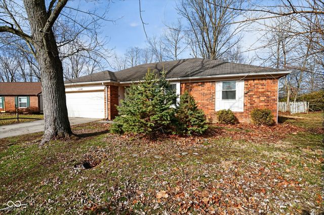 3244 Eastbrooke Circle, Indianapolis, IN 46235