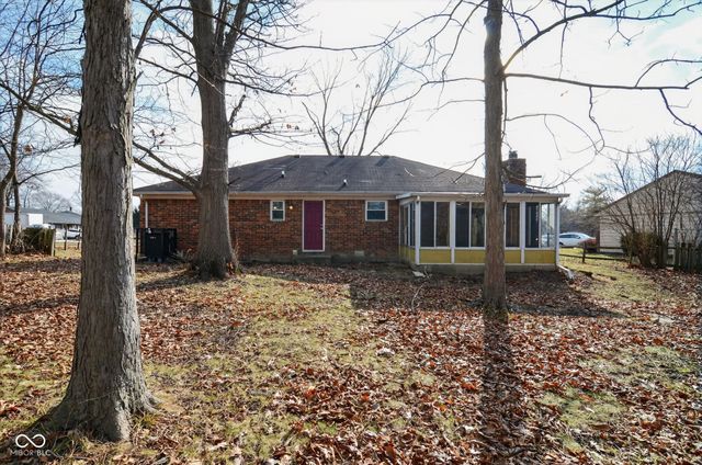3244 Eastbrooke Circle, Indianapolis, IN 46235