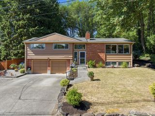 3610 NE 197th Street, Lake Forest Park, WA 98155