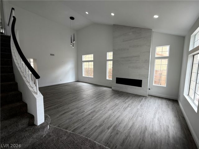 9412 Sierra Summit Avenue, Las Vegas, NV 89134
