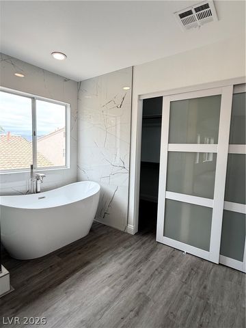 9412 Sierra Summit Avenue, Las Vegas, NV 89134