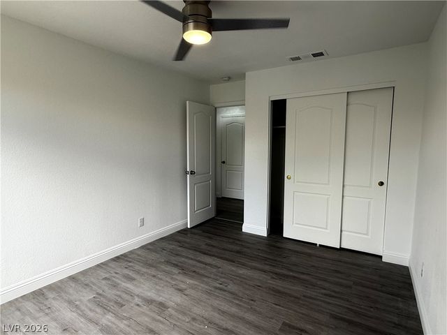 9412 Sierra Summit Avenue, Las Vegas, NV 89134