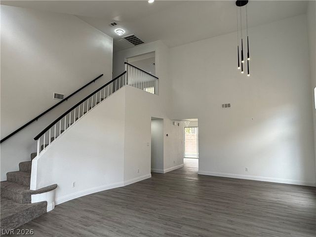 9412 Sierra Summit Avenue, Las Vegas, NV 89134