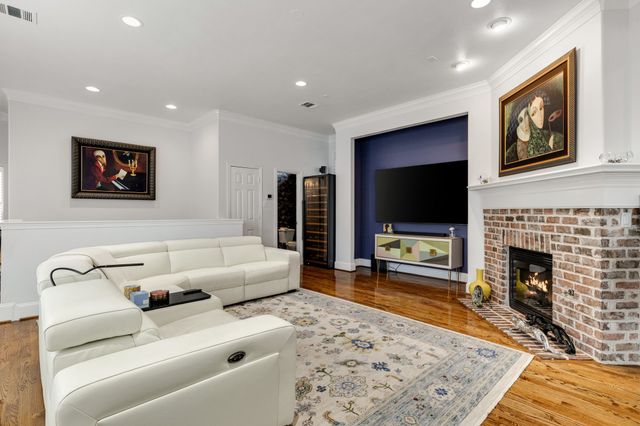 18130 Frankford Lakes Circle, Dallas, TX 75252
